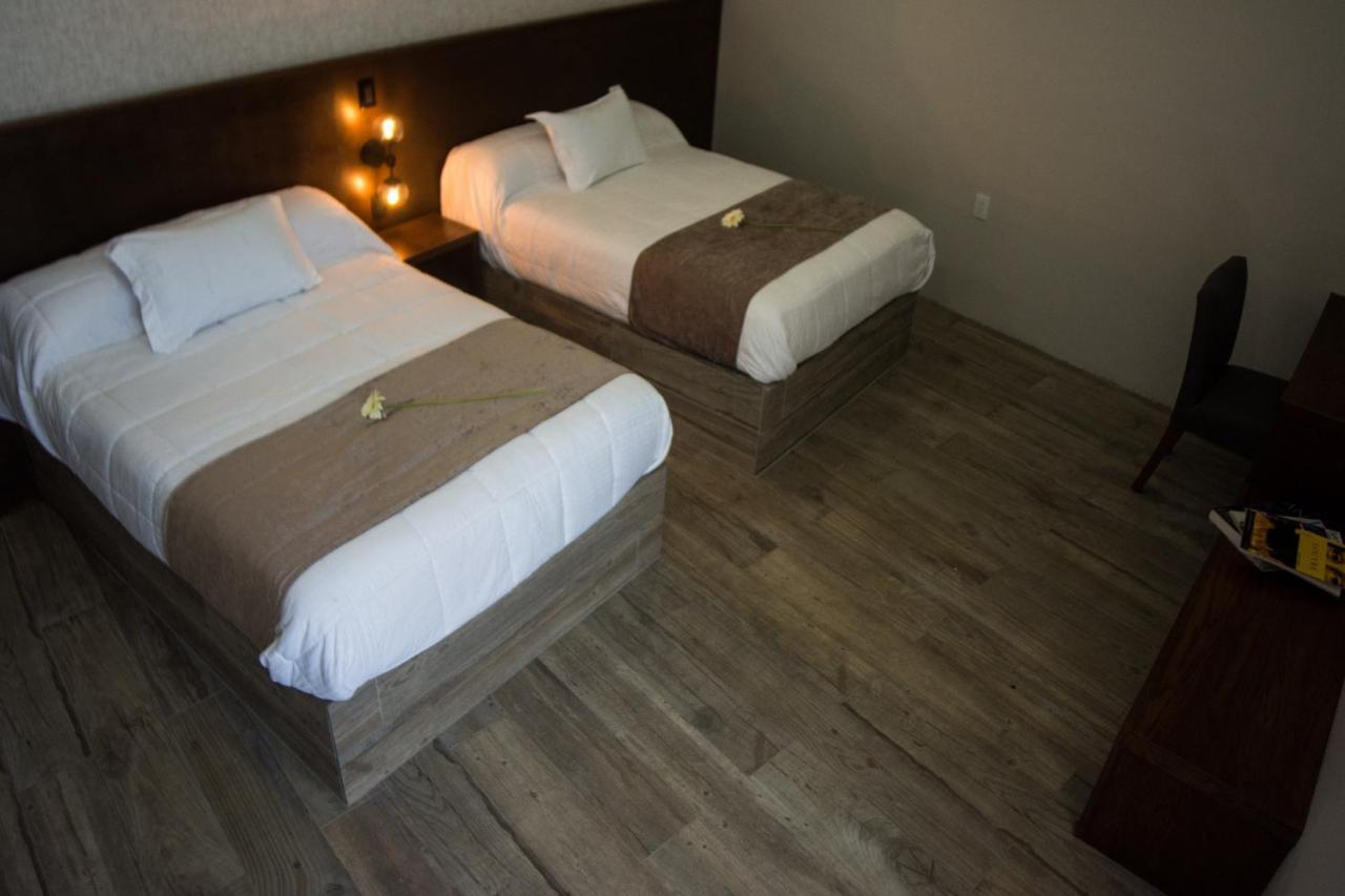 Hotel Express Jerez Херес-де-Гарсиа-Салинас Экстерьер фото